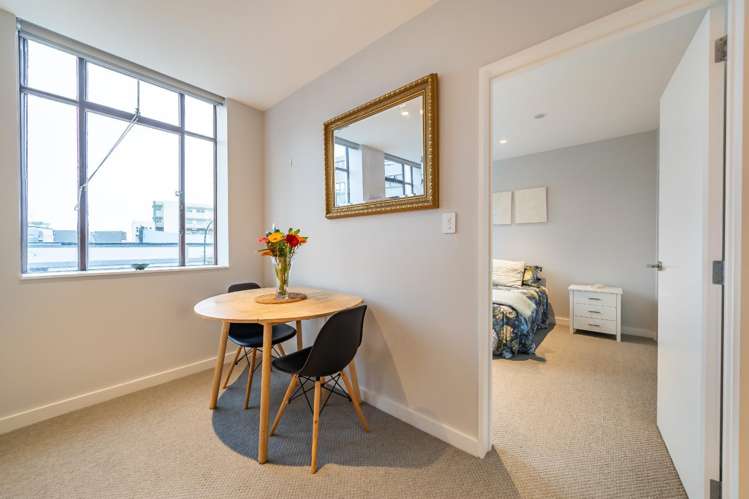 207/14 Laings Road 10609_8