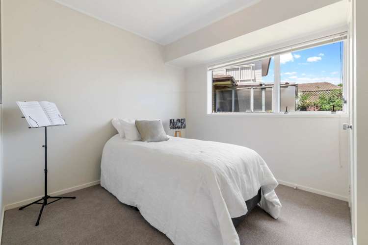 8 Majesty Place Half Moon Bay_22