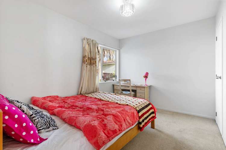 2/52 College Road Northcote_11