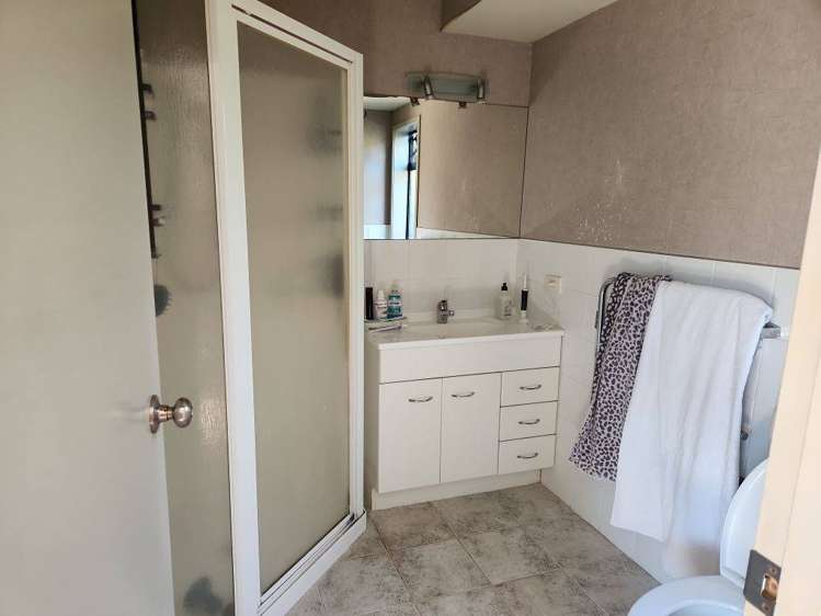 4 Millie Court 1131_12