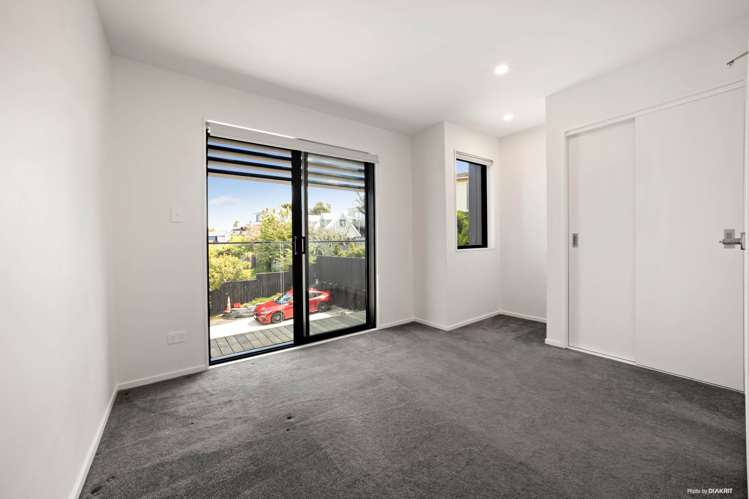 12d Woodhouse Place West Harbour_8
