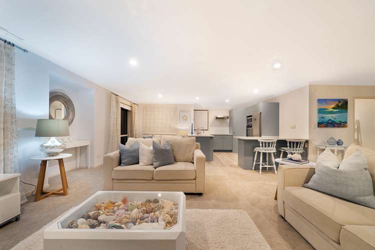 30 Tauranga Place Orewa_5