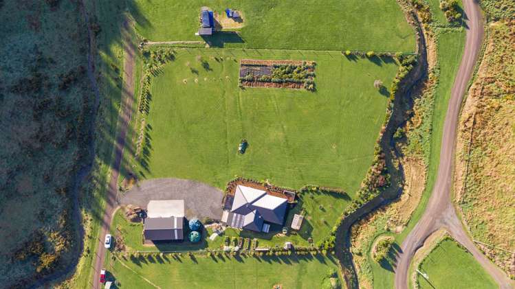 76 Te Tio Terrace Port Underwood_24