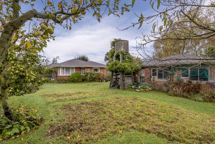 3 Longden Street Darfield_17