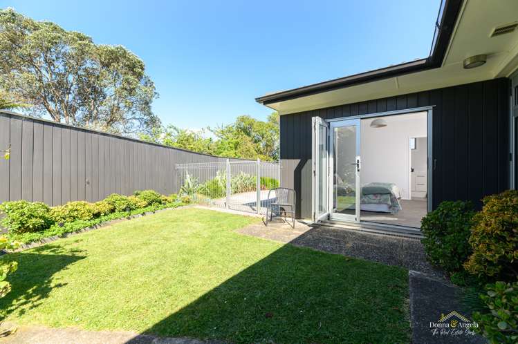 5 Tropicana Drive Mount Roskill_29