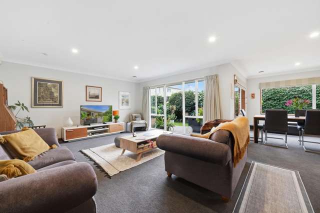 111a Geraldine Street Edgeware_3