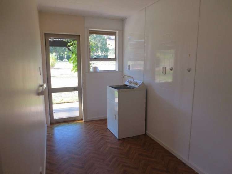 23 Arnott Street Alexandra_15