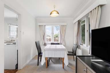 79A White Swan Road_4