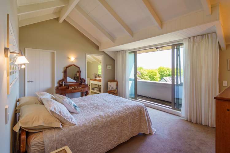 22 Angelus Avenue Richmond_12