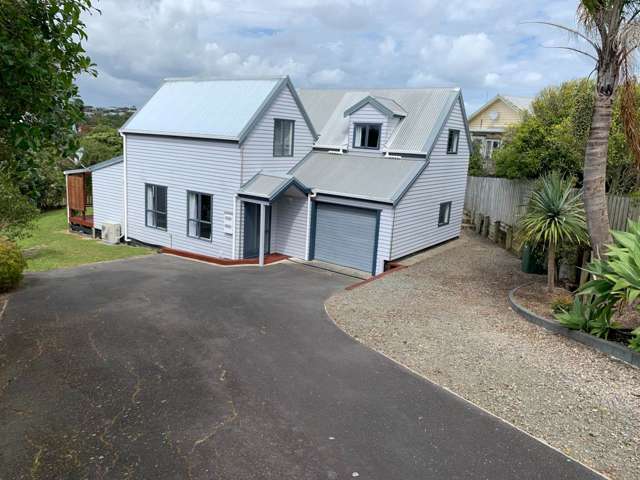 28 Jean Place Stanmore Bay_1