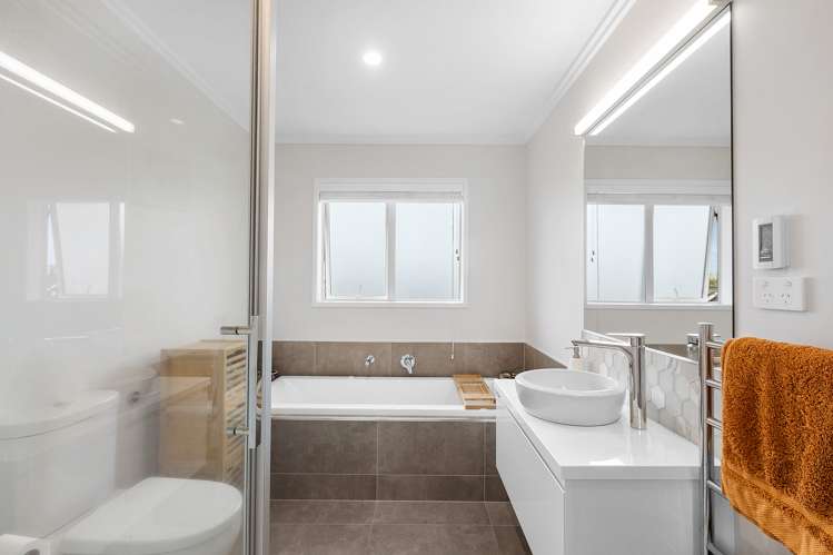 2 Richards Street Cambridge_17