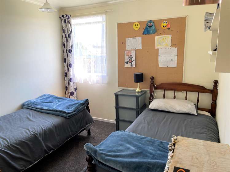 11 Stuart Street Owaka_15