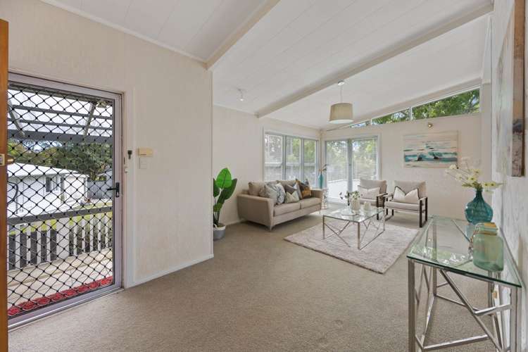 8 Bellamy Place Blockhouse Bay_8