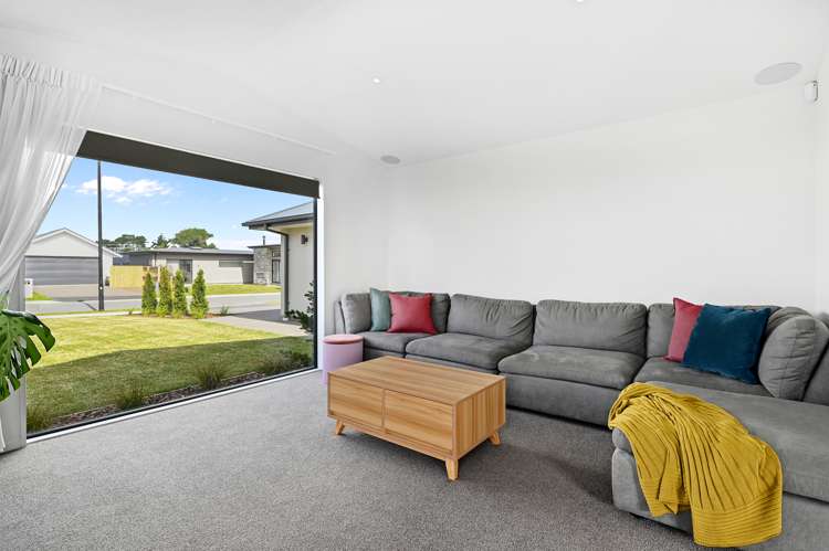 3 Snow Cup Close Lincoln_7