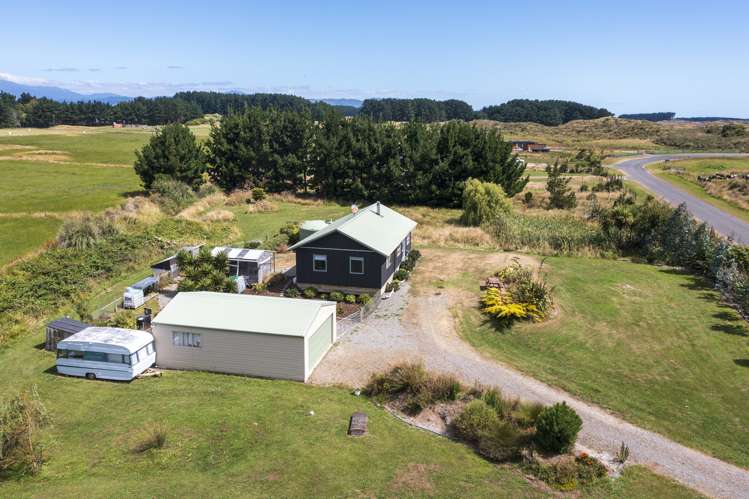 75 Strathnaver Drive Waikawa Beach_24