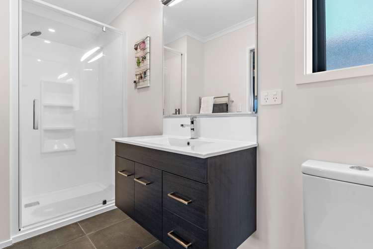 21 Maple Grove Solway_13