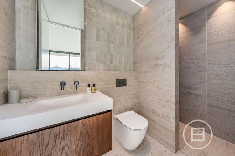 63A West Meadows Drive Wanaka_13