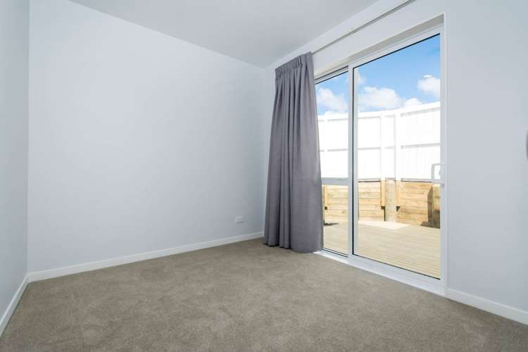 12 Carthey Road Wainui_12