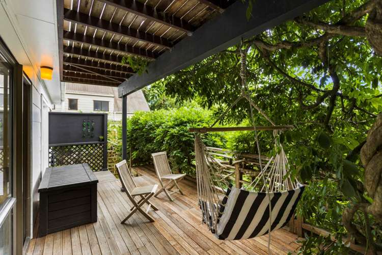 11 Gails Drive Okura_2