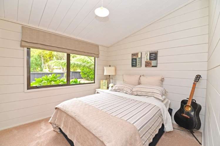 25 Sarah Todd Lane Waimauku_11