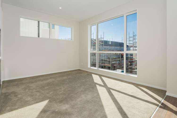 9 Watermill Lane Silverdale_6