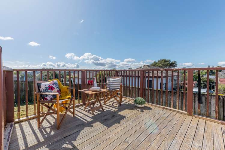 171 Solar Road Glen Eden_14