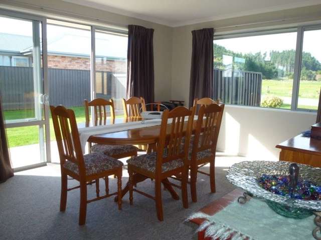 148 Coulson Road Paroa_3