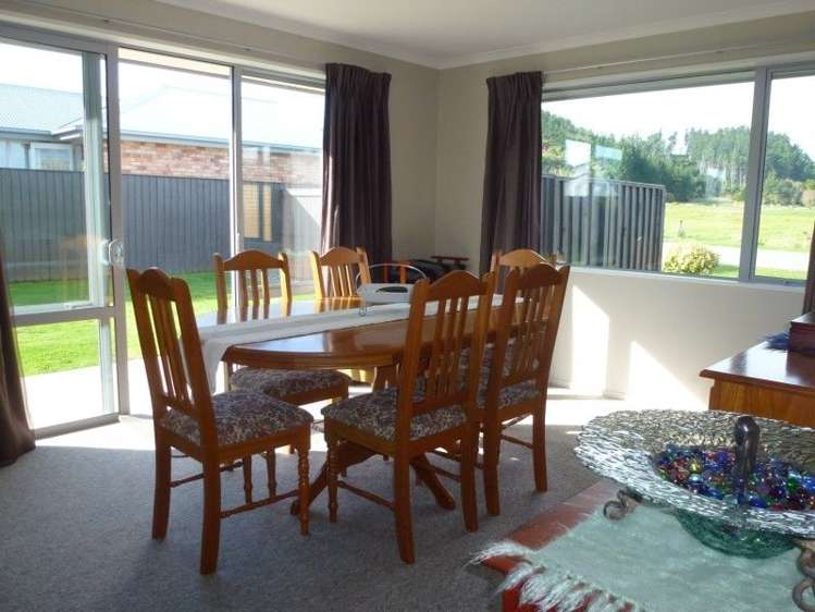 148 Coulson Road Paroa_3