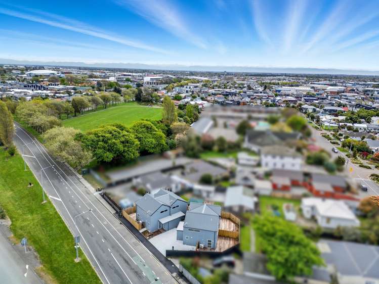 Units 1- 4/89 Jerrold Street North Addington_34