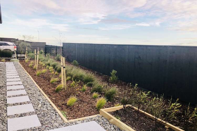 8 Alexander French Close Silverdale_2