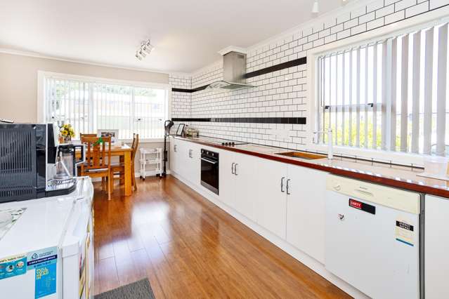 700 and 702 Tweed Street Newfield_4