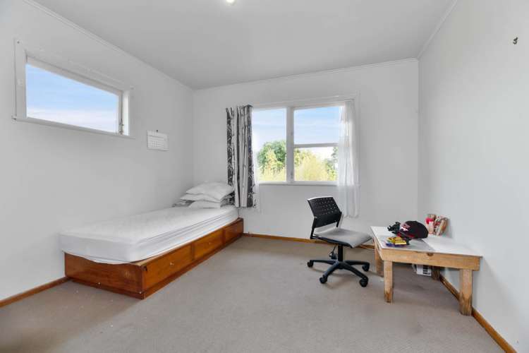 19 Tauhara Street Green Bay_18