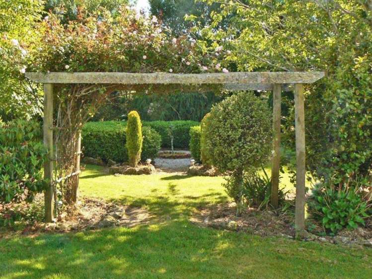 865 Tahakopa Valley Road Catlins Surrounds_13