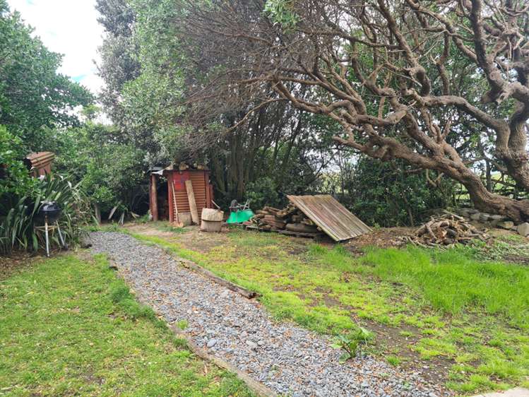 87 Whangaimoana Beach Road Pirinoa_13