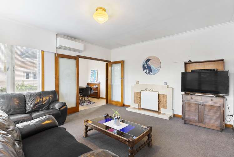 4208 Great North Road Glendene_5