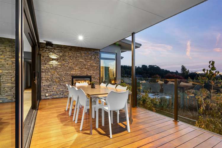 3 Hewers Lane Kennedys Bush_6