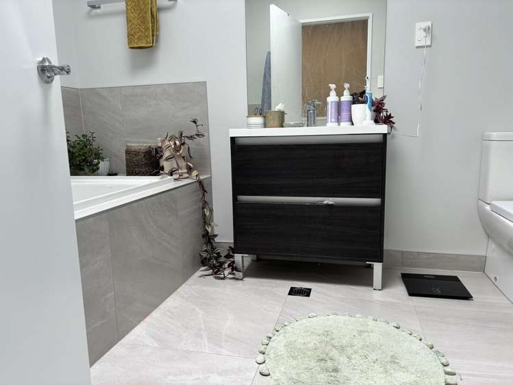 36 Clark Road Hobsonville_6