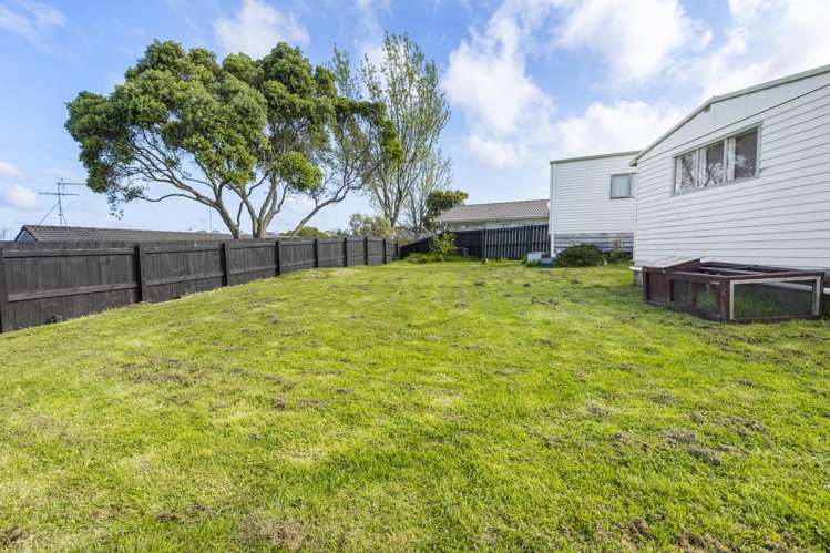 42 West Coast Road Glen Eden_14