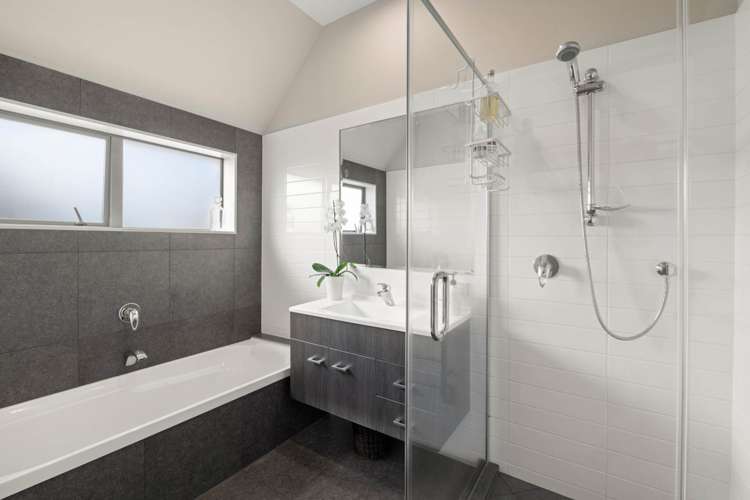 8 Hatfield Place Albany Heights_18