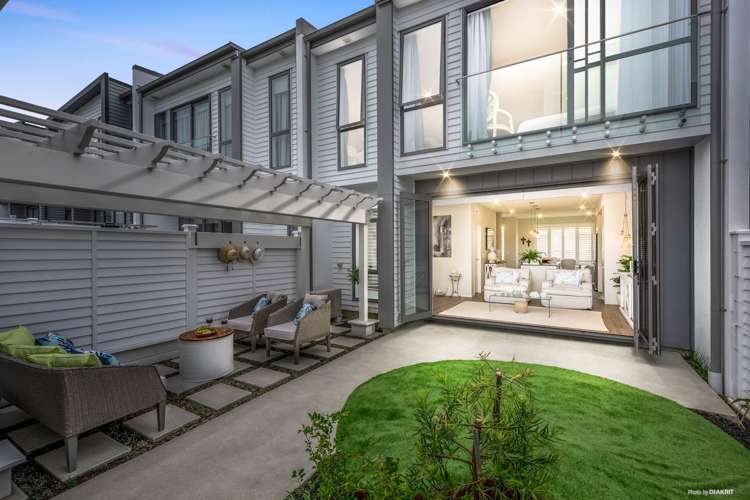 186 Seventh View Avenue Beachlands_16