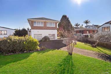 12A Rarangi Road_1