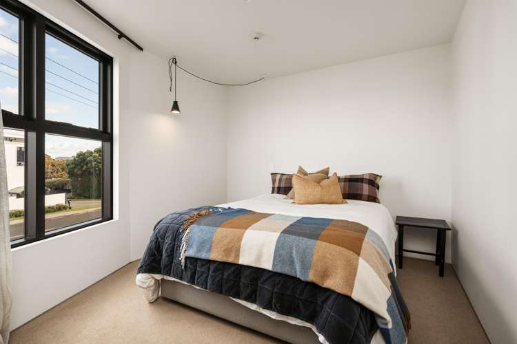 212 Marine Parade Mount Maunganui_13