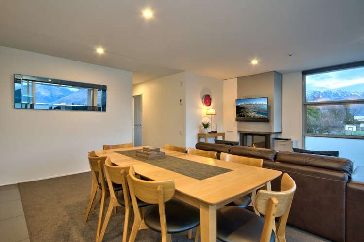 3/60 Hallenstein Street Queenstown_2