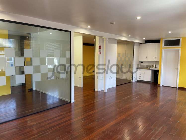 10 Galatos Street City Centre_9