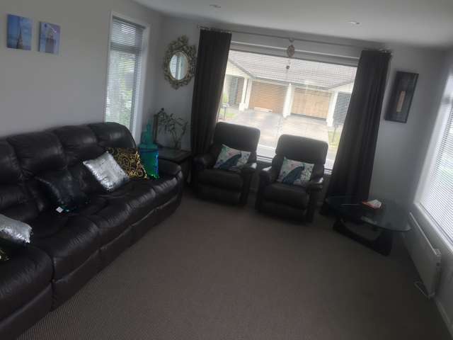 6 Longbush Road Te Atatu Peninsula_3