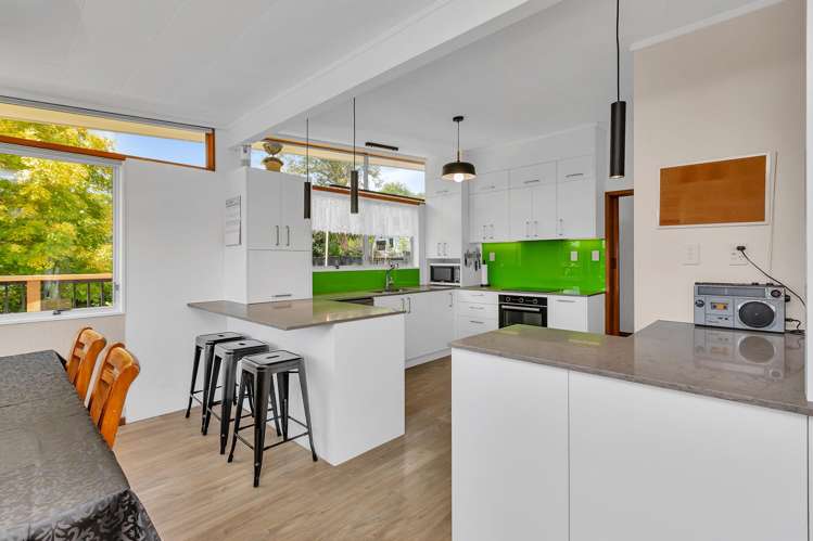 99 Fisher Terrace Te Kamo_5