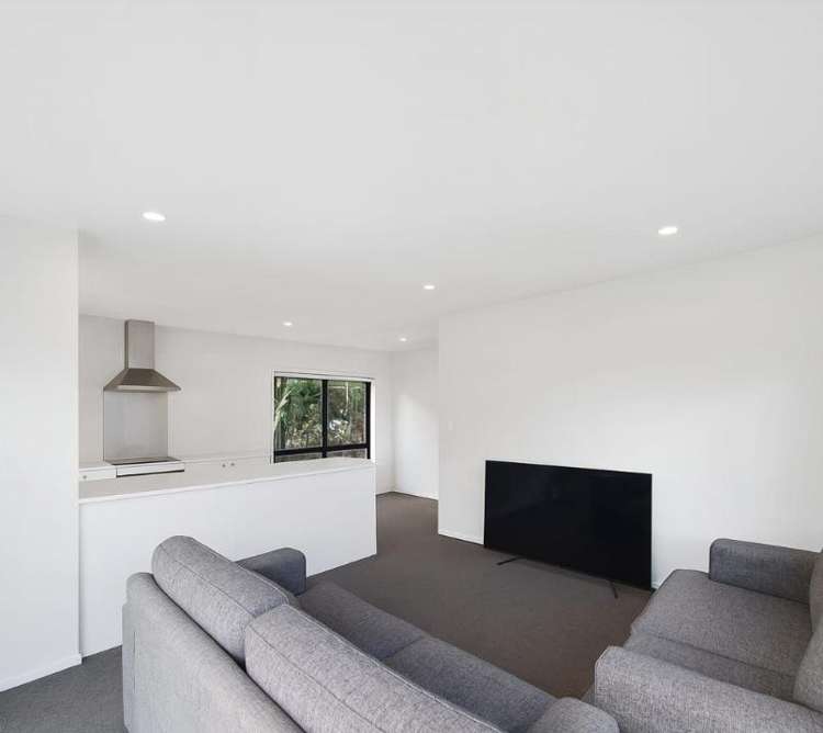 90 Chelburn Crescent Mangere East_7