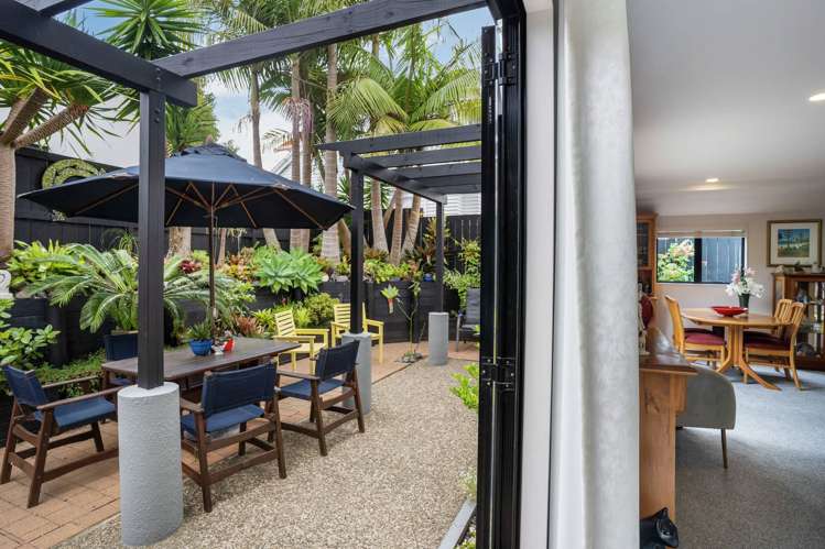 2/11 Paparoa Road Cockle Bay_2