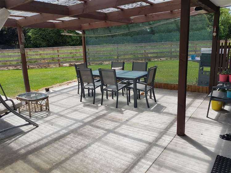 4 High Street Sefton_12