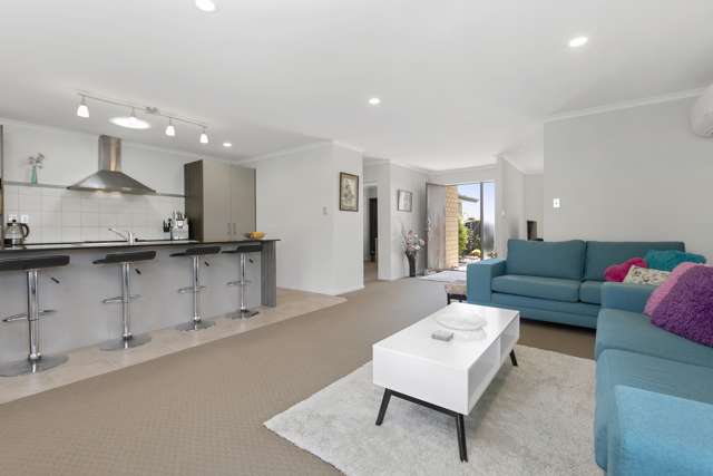 77 Condor Drive Pyes Pa_4